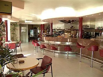Sausa فندق