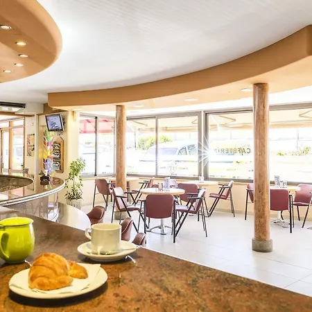 Hotel Sausa 3*