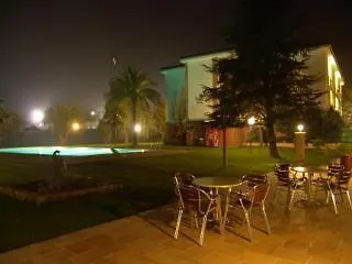 Sausa فندق 3*