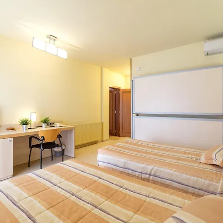 Sausa Hotel
