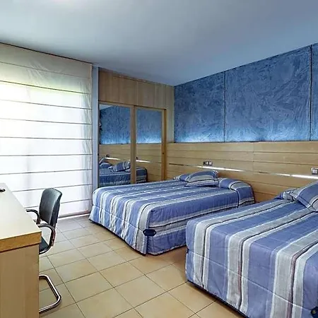 Sausa 3*